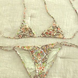 VGUC DVF string bikini XS
